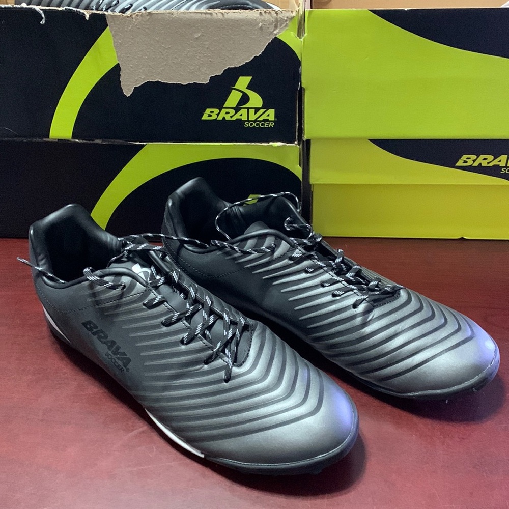 Brava Soccer Shoes
